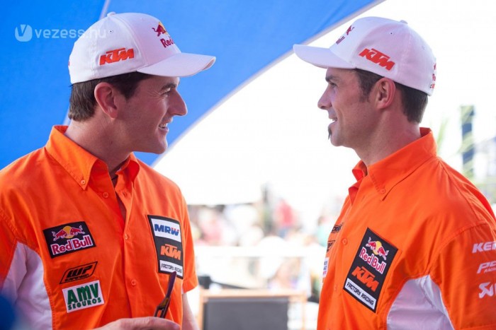 Magyarokkal indul a Dakar 7