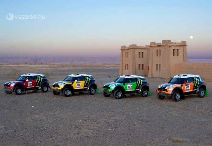 Magyarokkal indul a Dakar 8