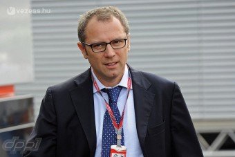 F1: Profitál a vezetőváltásból a Ferrari