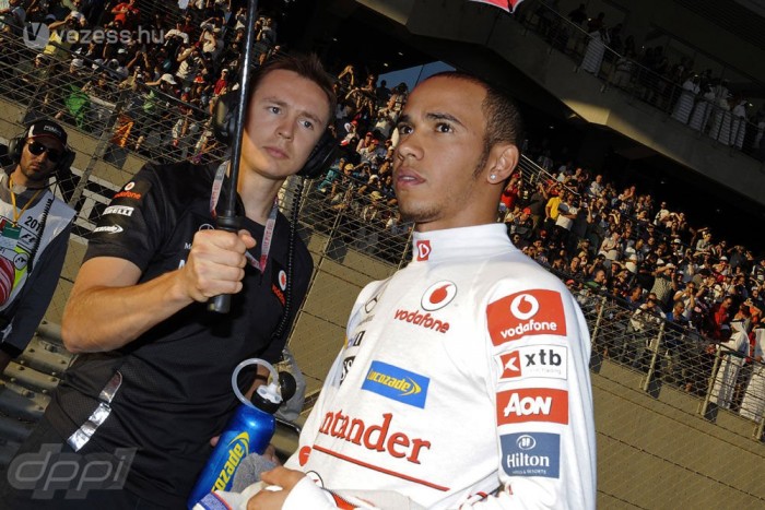 F1: Hamiltonnak nincs baja Massával