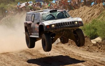 A Hummerek legyőzték a MINI-ket