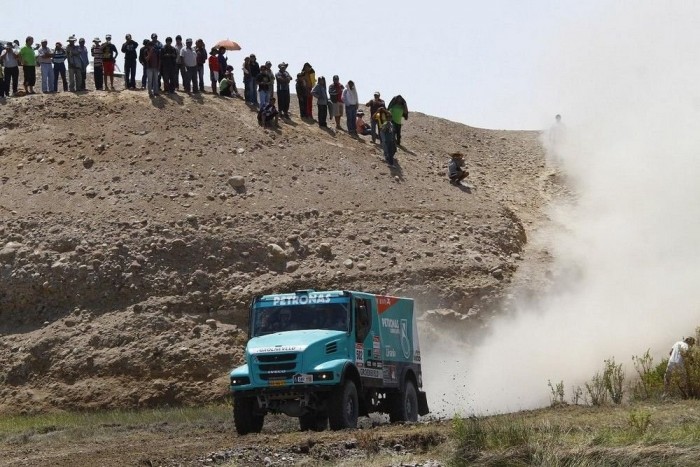 Szalayék elhordtak egy homokhegyet 10 | Vezess Szalayék elhordtak egy homokhegyet 10