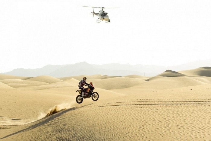 Közel a győzelemhez Peterhansel és Despres 7