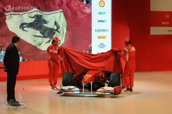 F1: Átment a Ferrari a törésteszten