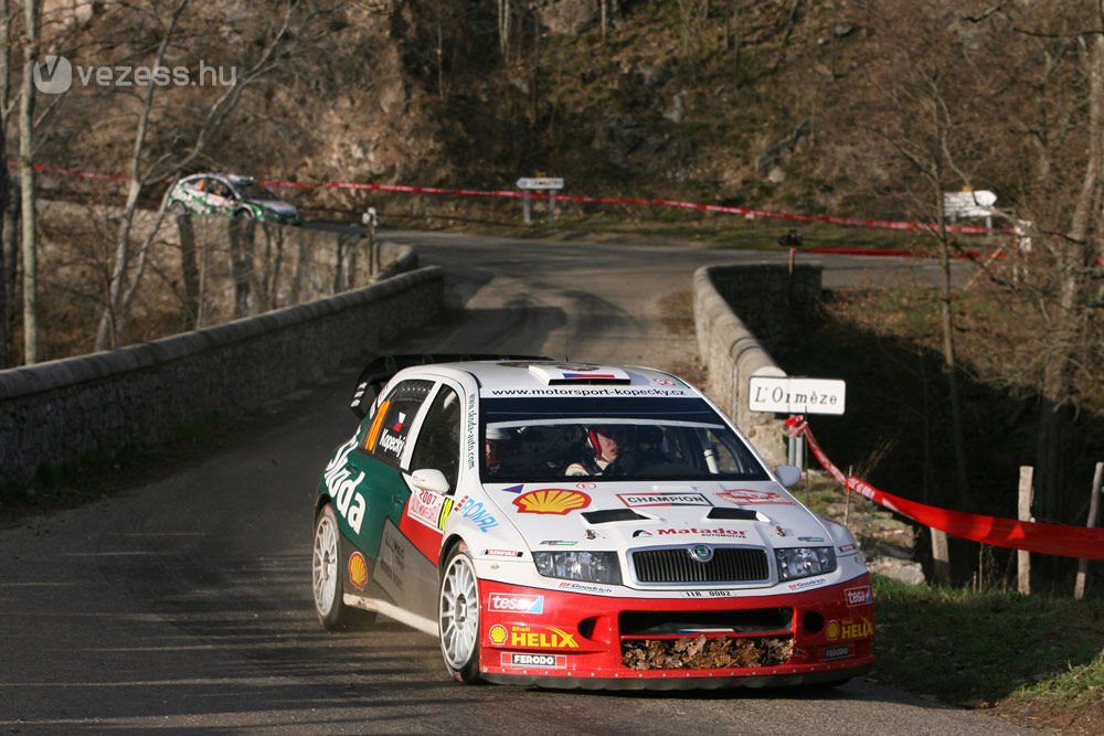 WRC: 2012-ben legyőzi bárki Loeböt? 18