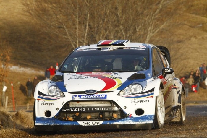 Nem bírnak Loebbel az ellenfelek 9