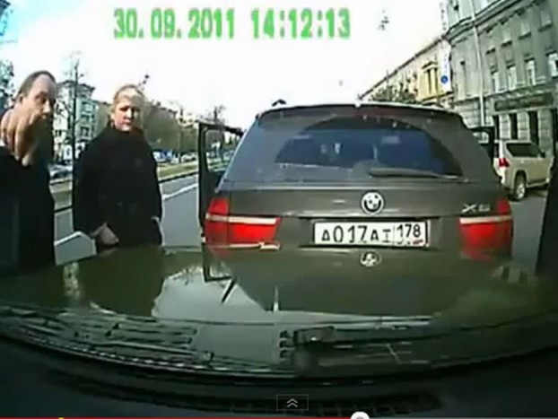 Autós kamera a hülyeség ellenszere