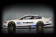 A NASCAR-ban a Mondeo 8