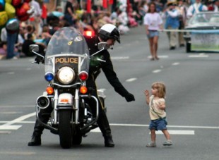 Kislánya buktatta le szabálysértő apukát