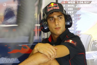 F1: Már otthon is pontra hajt a Toro Rosso-ifjonc