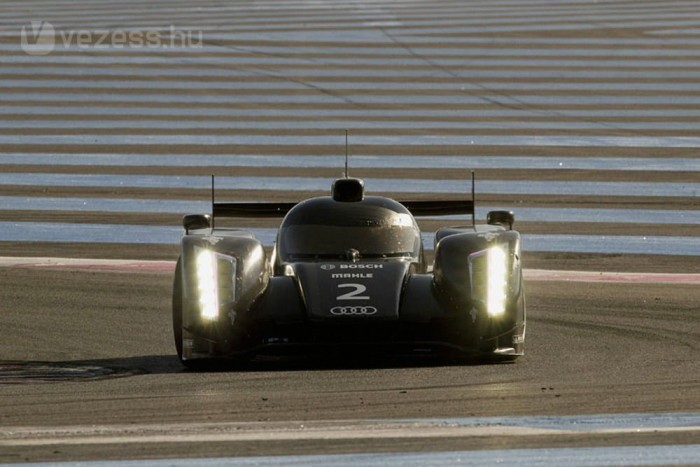 Hibrid Audi küzd meg a Toyotával