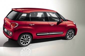 Olcsó családi autó a szomszédból