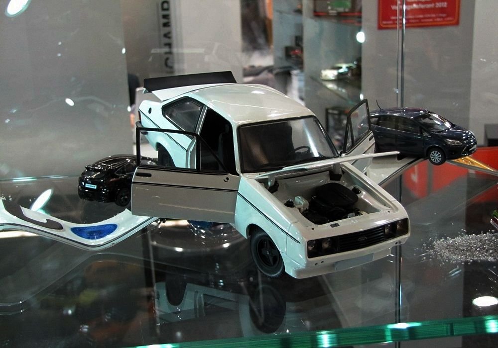 Minichamps Ford Escort RS2000