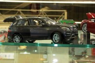 Minichamps Mercedes-Benz ML