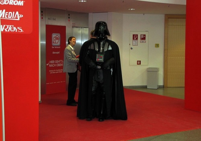 Bolygóközi volt az érdeklődés, jöttek a fura fazonok különböző rendszerekből