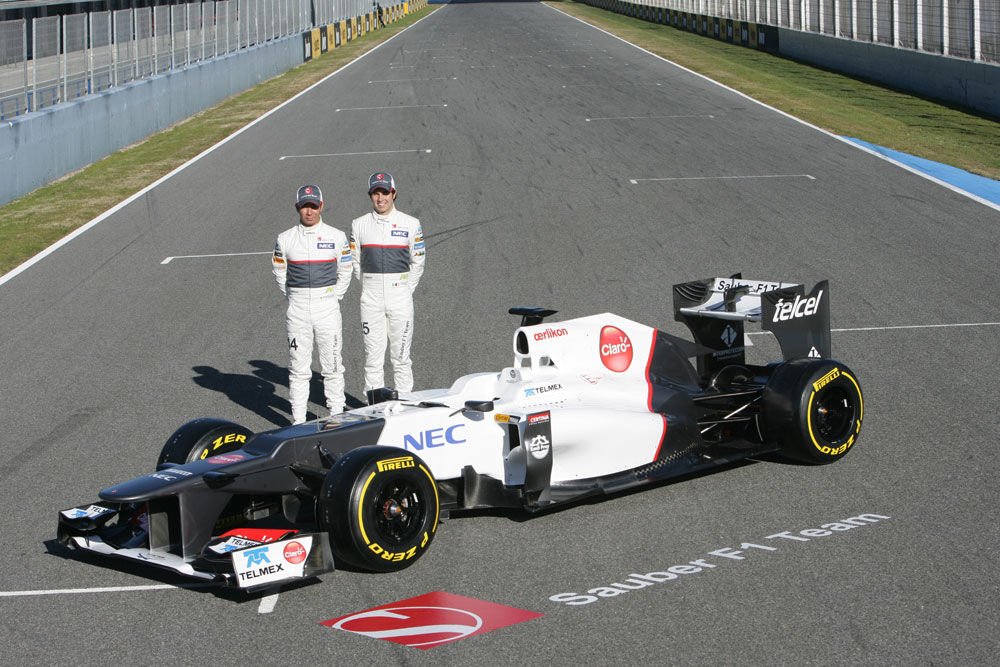 F1: Beszürkült az új Sauber 10