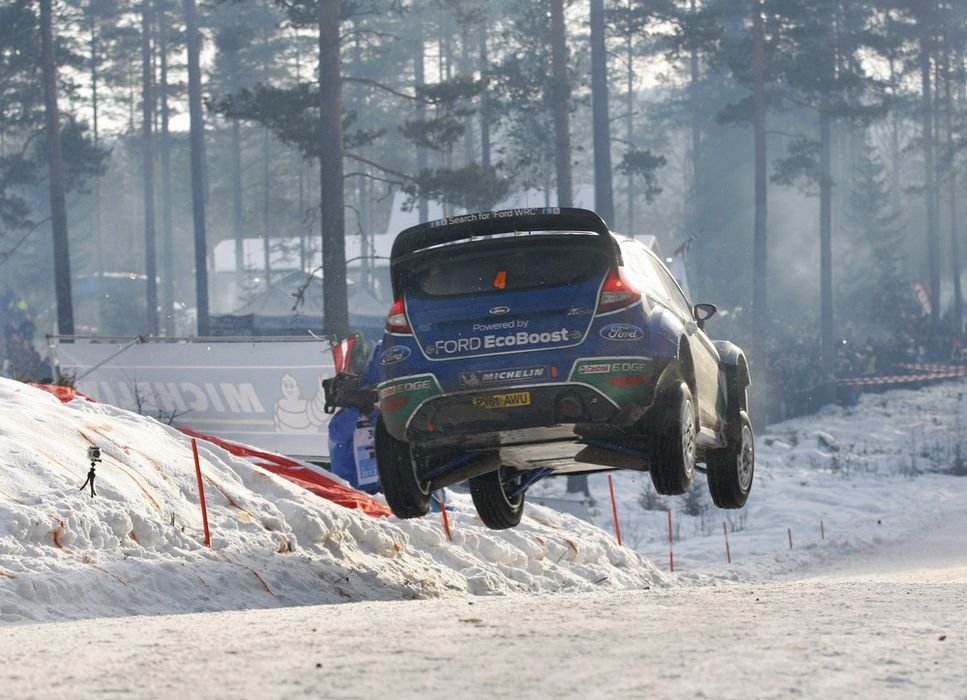 Latvala a legügyesebb az alig hóban 12