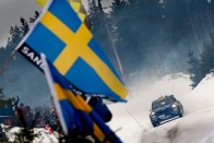 Latvala a legügyesebb az alig hóban 50