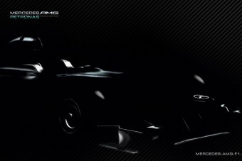 F1: Még rejtegetik az új Mercit