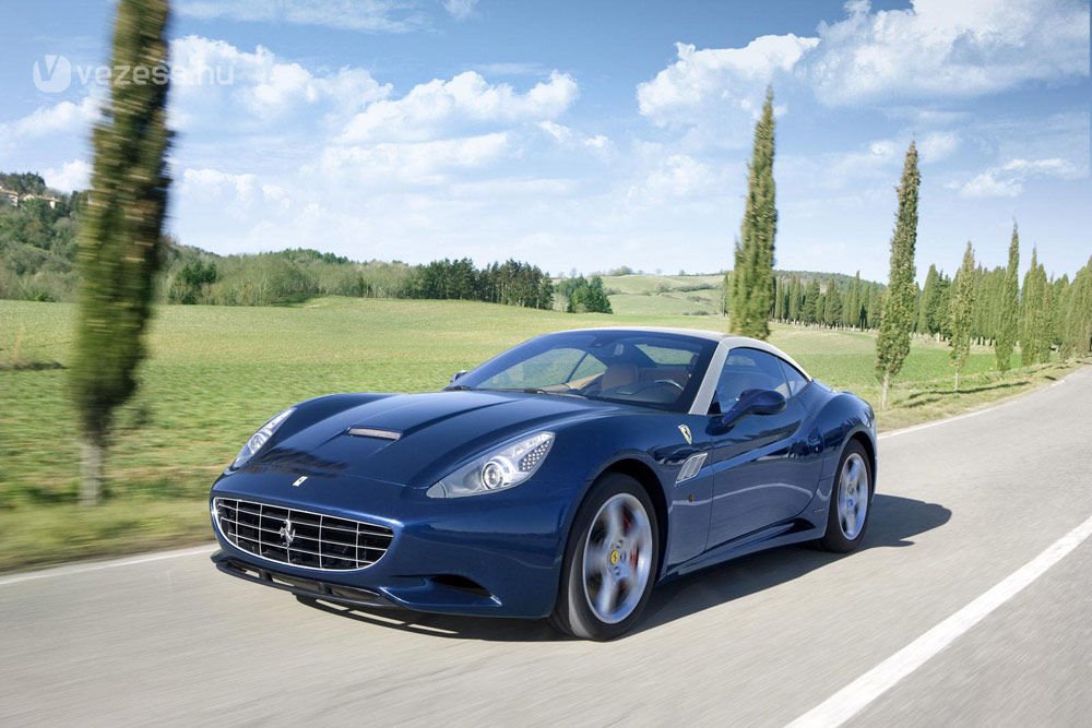 Erősebb, gyorsabb Ferrari California 1