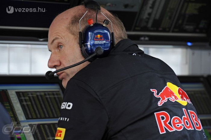 F1: Kémvideón az új Mercedes