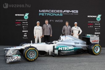 F1: Megjött Schumacherék autója