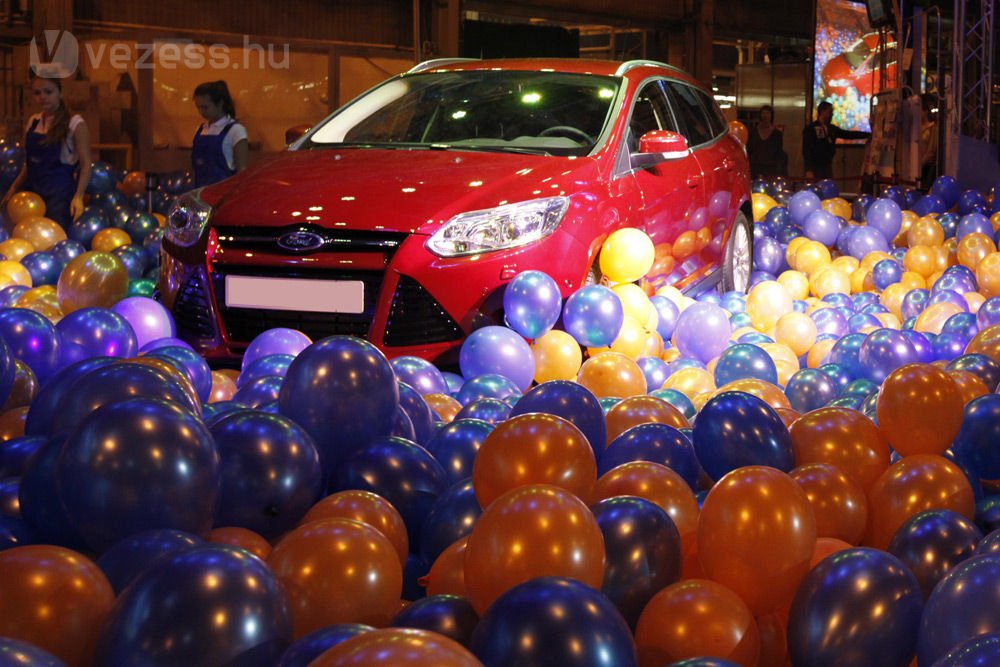 Hazánkban is kapható a Ford Focus a legújabb fejlesztésű benzines turbómotorral. A háromhengeres motornak nincs felára a leváltandó négyhengeresekhez képest