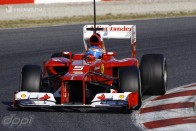 F1: Vettel az élen Barcelonában 49