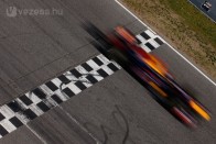 F1: Nem marad egyedül a McLaren 20