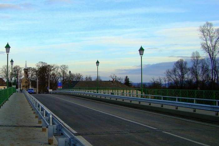 Átadták az új Ipoly-hidat