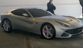 Az első kép a legerősebb Ferrariról