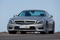 Itt az új SL63 AMG 12