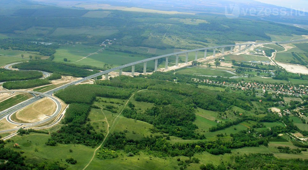 Biztonságosabbak lesznek az autópályák 35