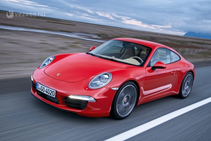 Kigyulladhat az új Porsche 911 6