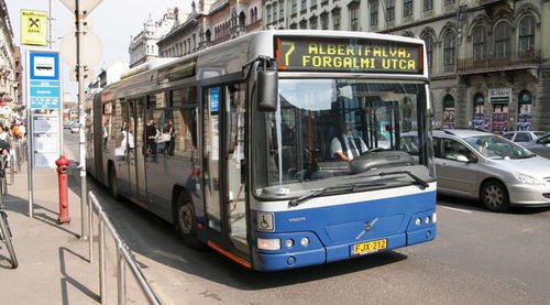 2012-ben több mint 50 milliárd forintnyi hitelt kell visszafizetni a BKV-nak, ebből 40 milliárdot az első negyedévben