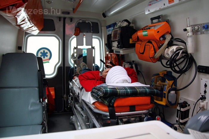 Így néz ki a betegágy üzemben