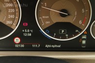 BMW 320d: brutalitás és finomság 63