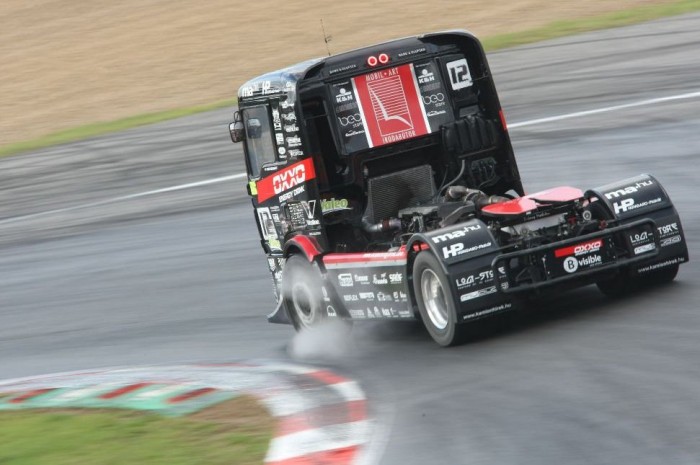 Magyarok gyári támogatással a kamion Eb-n 5