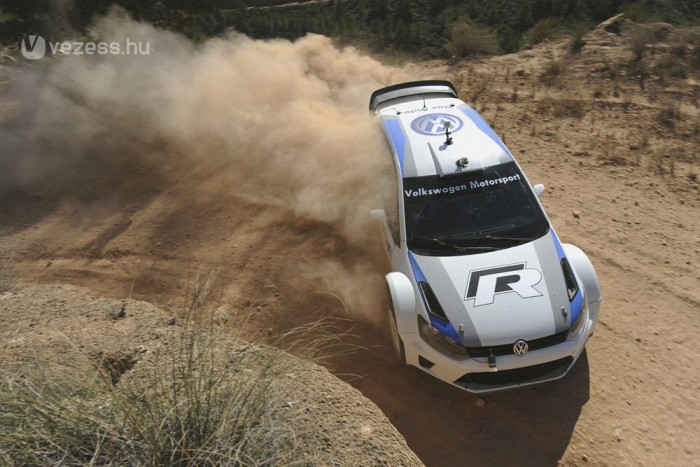 A VW összehozta a legendát a jövővel 6