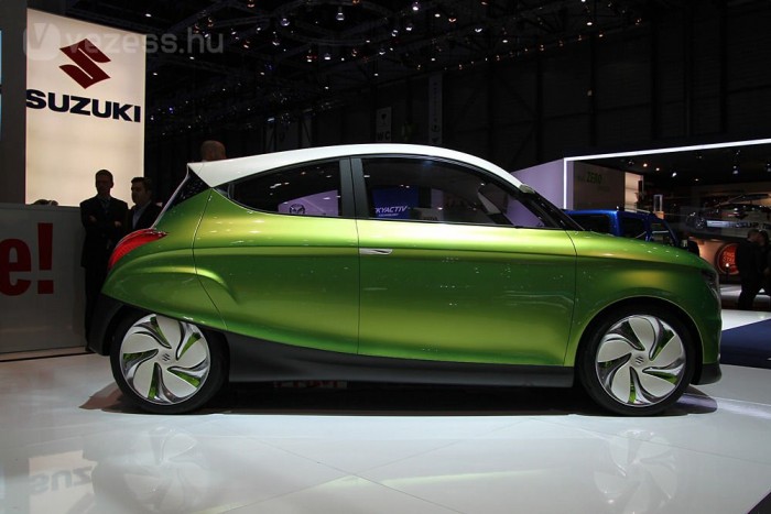 Fél-elektromos Swift és fenejó tanulmány a Suzukitól 8 | Vezess Egy mázsával könnyebb az Altónál,