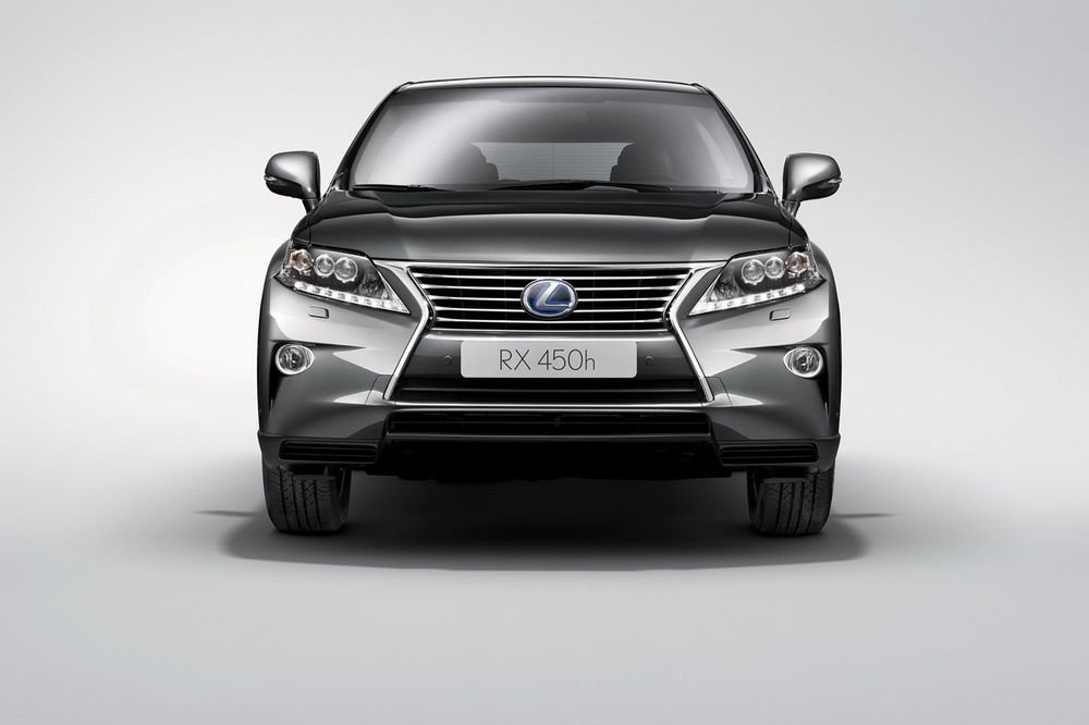 Orsóval újít a Lexus RX 11