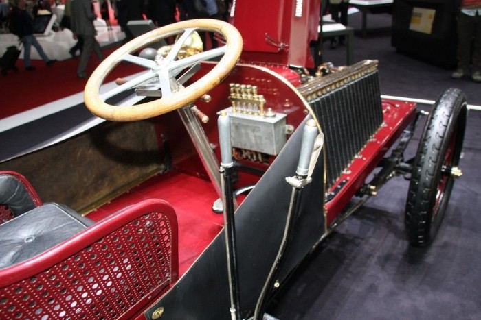 A Genfi Szalon veteránautói 6 | Vezess A bakon Marcel Renault ült