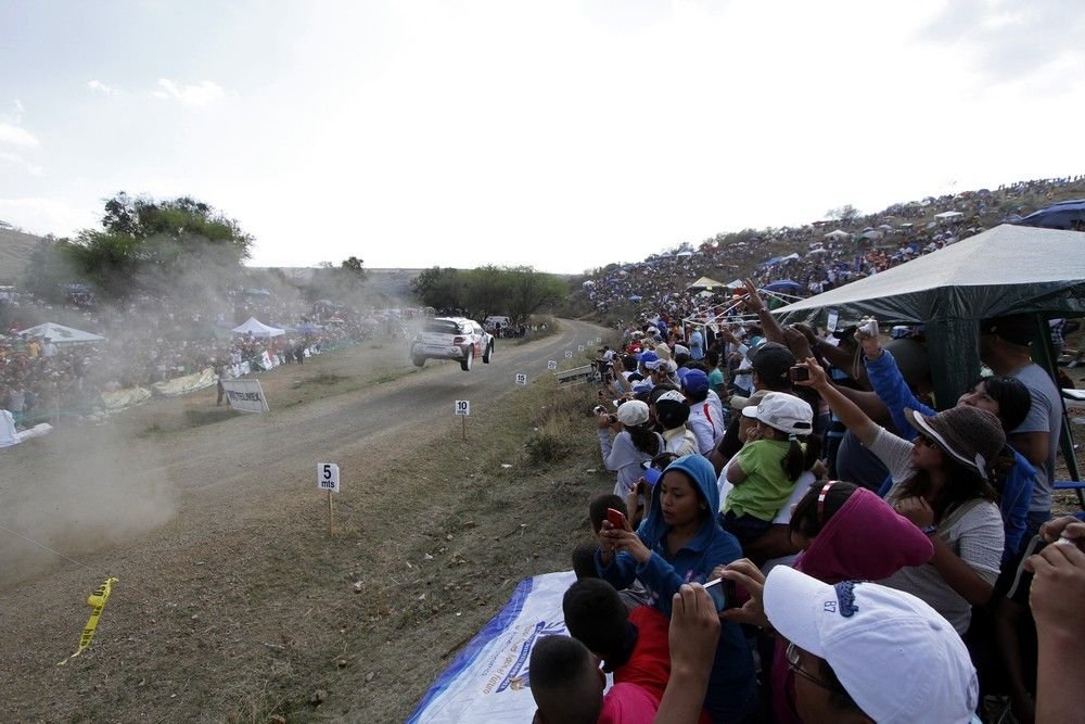 Videón Loeb győzelme és Latvala óriási bukása 25