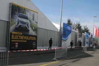 A nagy zöld hal megette a kis zöld halat