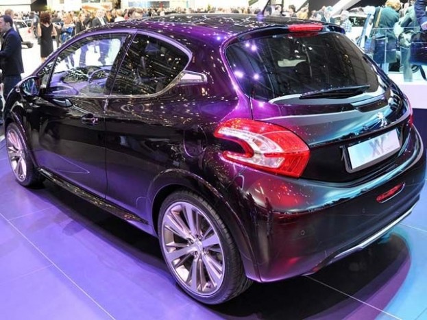 XY névvel egy eleganciában fürdő tanulmány is helyet kapott Genfben