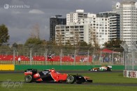 F1: A Mercedes tud valamit 57