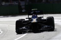 F1: Csonka mezőnnyel rajtol a futam 27