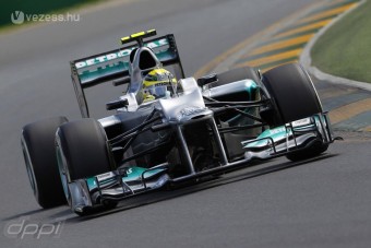 F1: A McLaren nem kételkedik a Mercedes-szárnyban