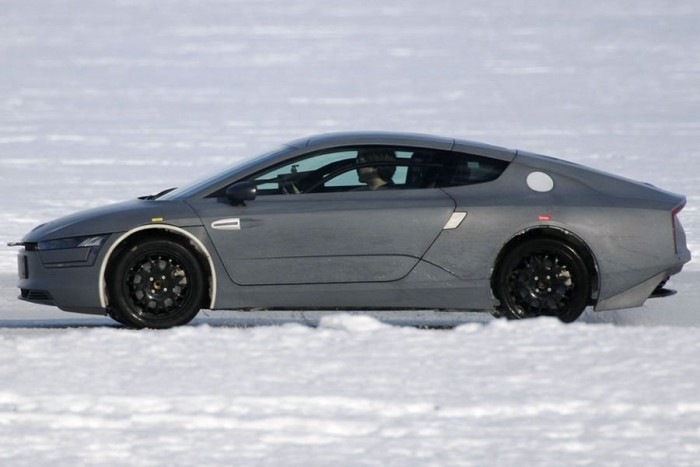 Már köröz az 1 litert fogyasztó VW 8