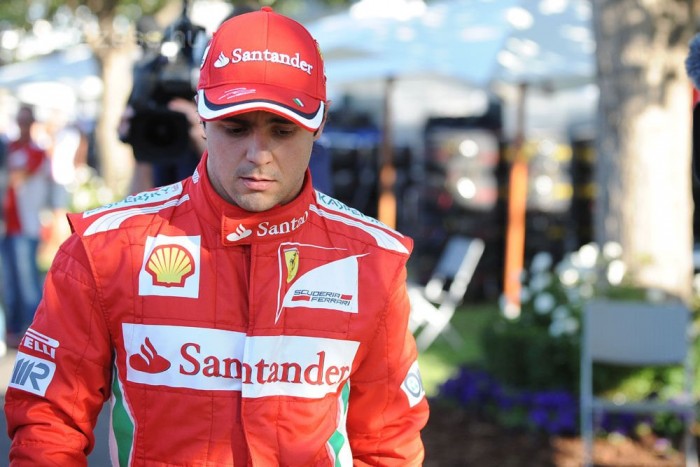 F1: Massa új kocsit kap